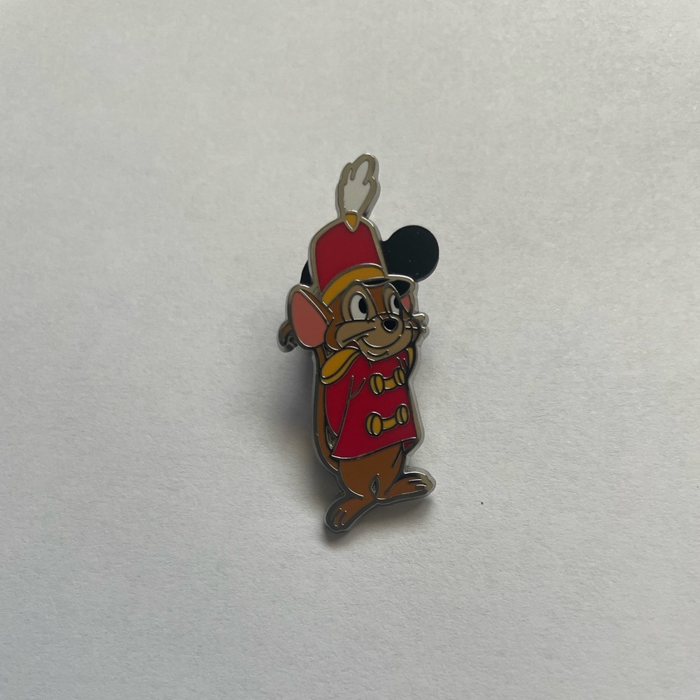 Disney Park Pin Trading Dumbo Timothy Mouse Enamel Pin New
